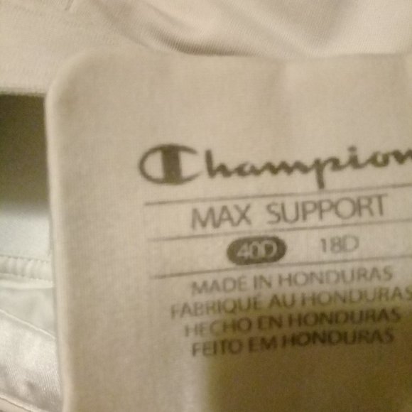 Bras - Picture 3 of 3